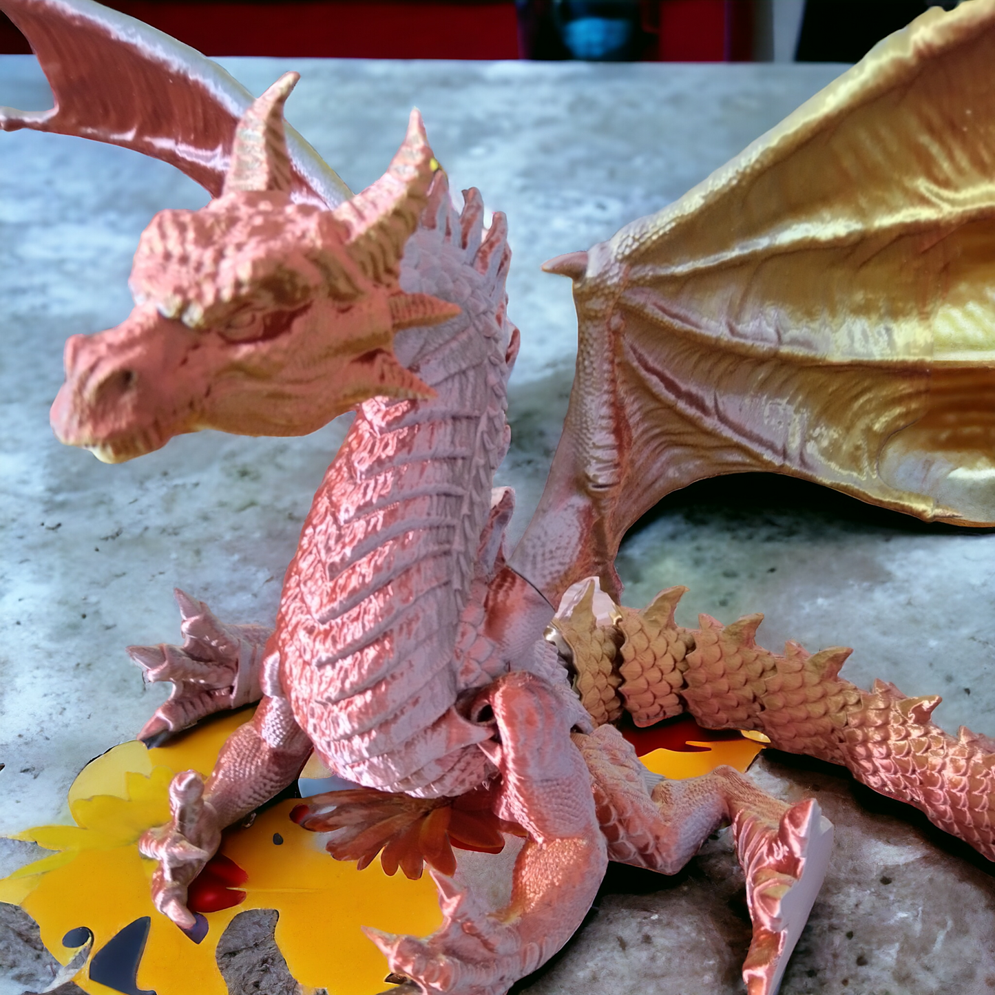 Dragon articulé multi couleur