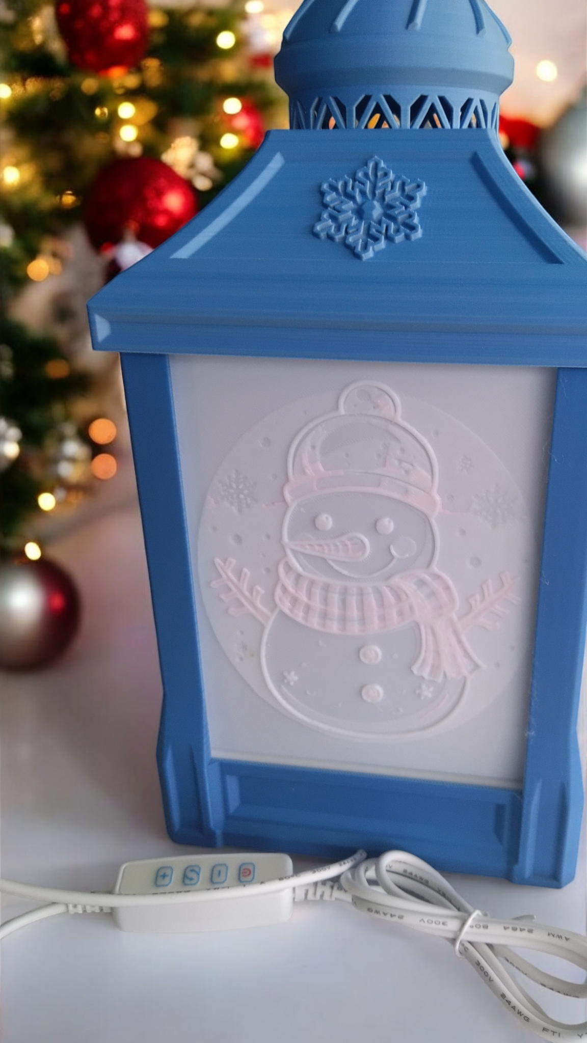 Lantern Snow Man