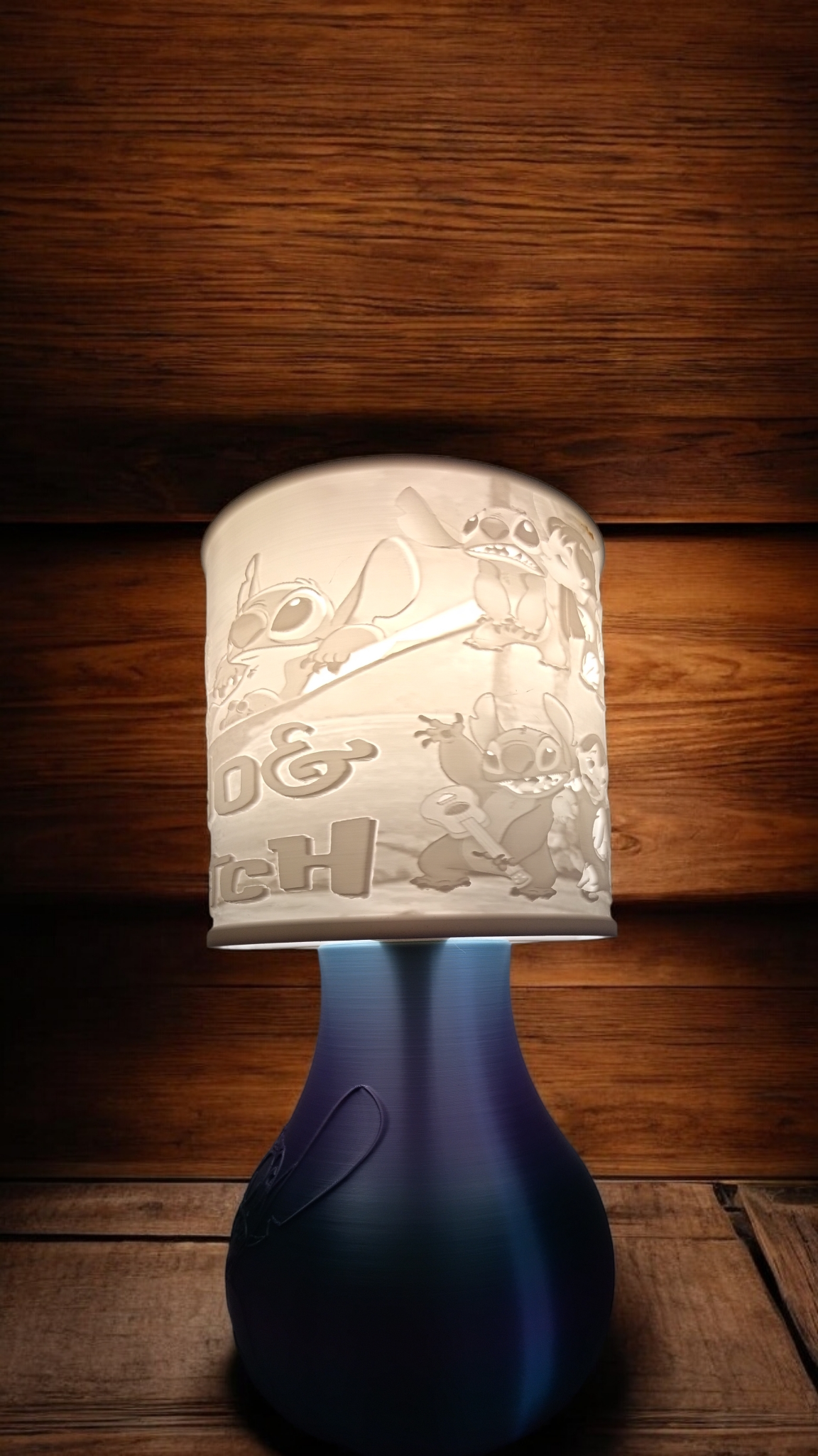 Lampe de chevet Lylo et Stitch