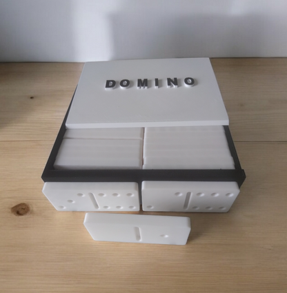 Domino géant et boite de rangement